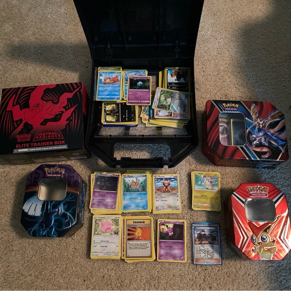 200 Pokemon Cards Starter Beginner Set - Energies Tokens Coins Tins Sleeves + - Picture 2 of 4